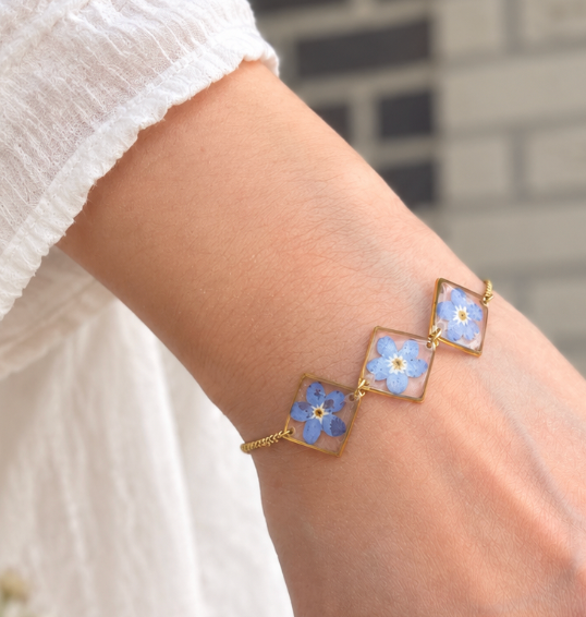 Diamond shaped Hand pressed Forget-me-not bracelet